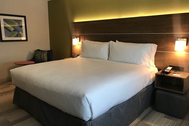 Room 22 of 59