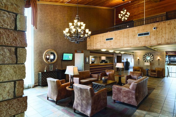 Arrowwood Resort Hotel and Conference Center - Alexandria MN