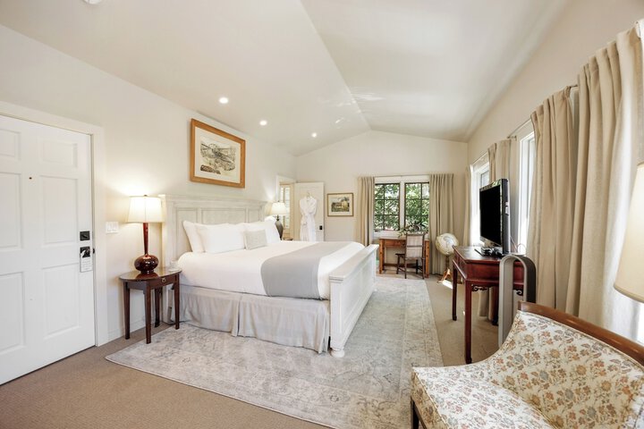 McCully House Inn