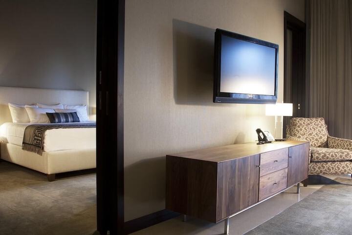 Room 47 of 117
