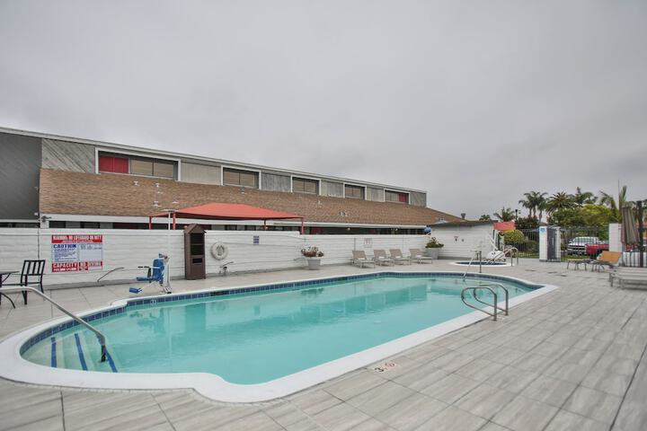 Hotel 2 of 27