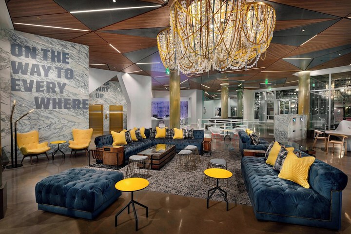 Hotel Interior 4 of 82