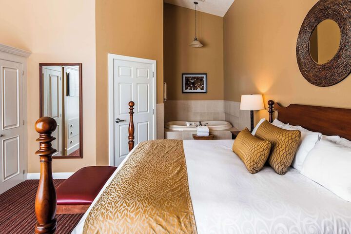 Best Western Plus Dutch Haus Inn and Suites