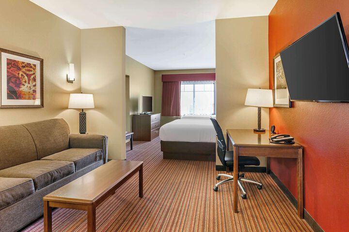 Room 18 of 44