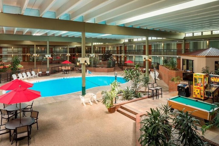Pool 4 of 31