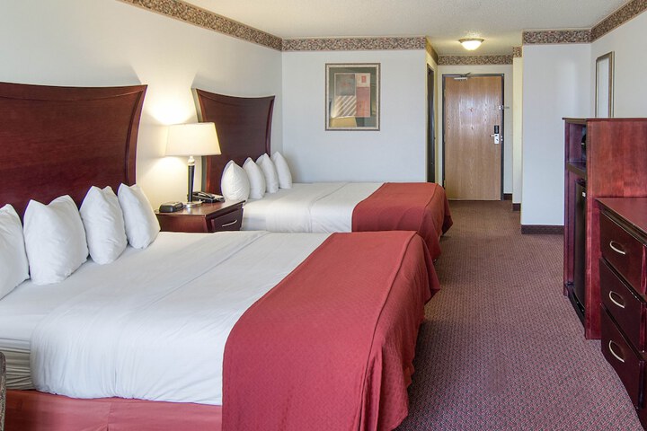 Room 25 of 41