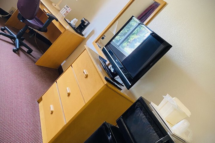 Herington Inn & Suites