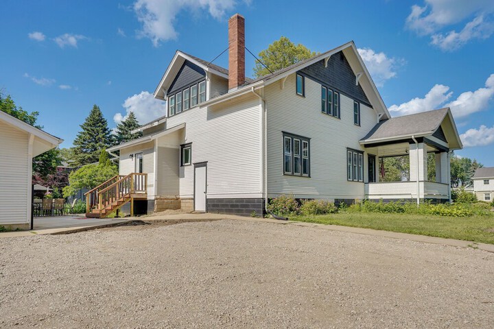 Sioux Center Home Near Dordt University