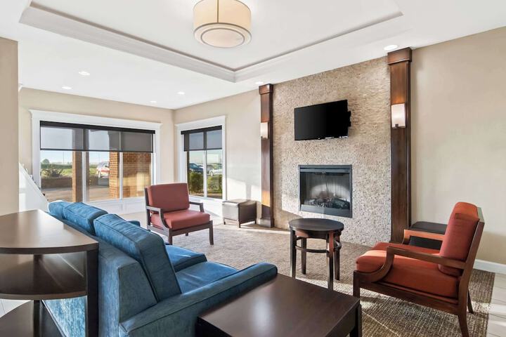Comfort Inn Hebron-Lowell Area