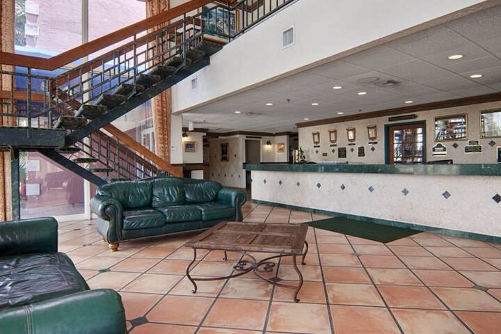 Hotel Interior 12 of 39