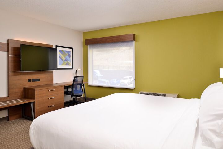 Room 17 of 59