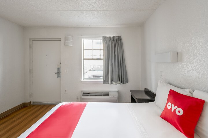 Room 21 of 24