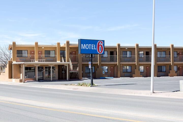 Hotel 2 of 30