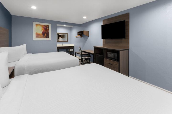 Days Inn by Wyndham Arroyo Grande / Pismo Beach