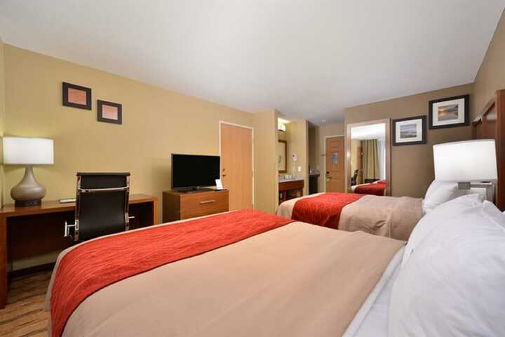 Room 21 of 90