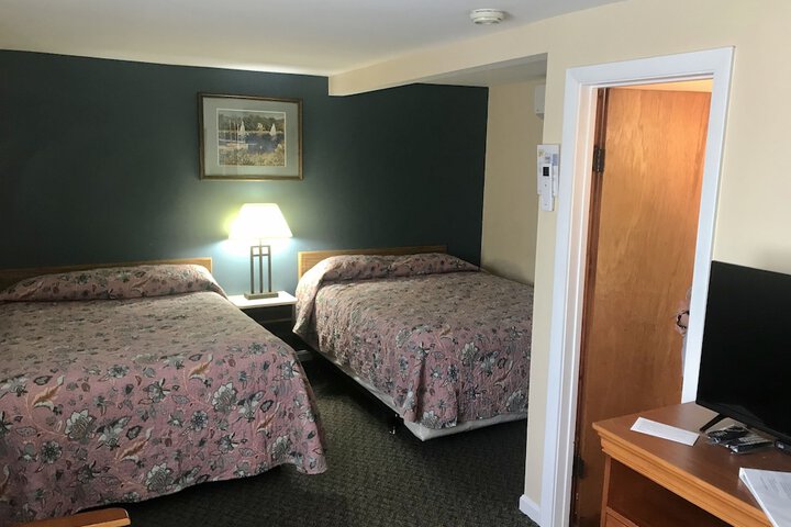 Room 15 of 44