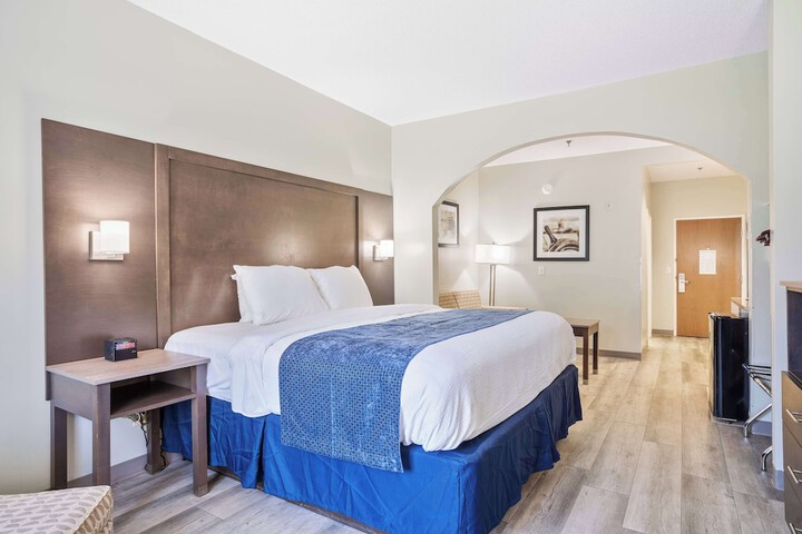 Blue Water Inn & Suites BW Signature Collection