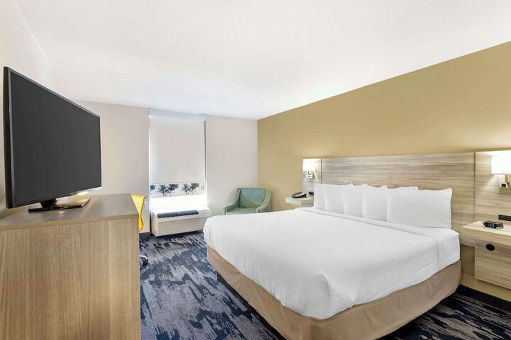Best Western Plus Beckley Inn
