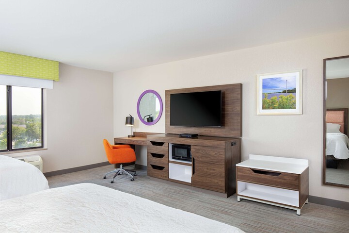 Room 18 of 35