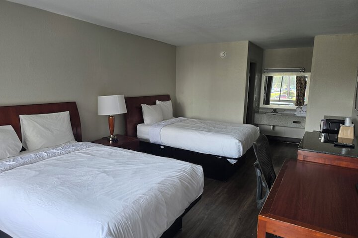 Room 13 of 17