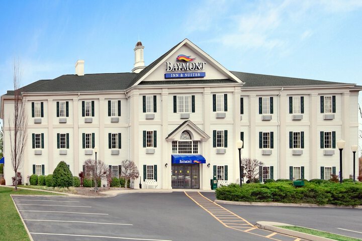 Hotel 7 of 41