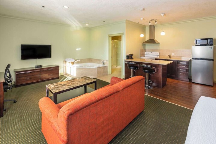 Room 43 of 55