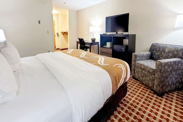 Room 20 of 39