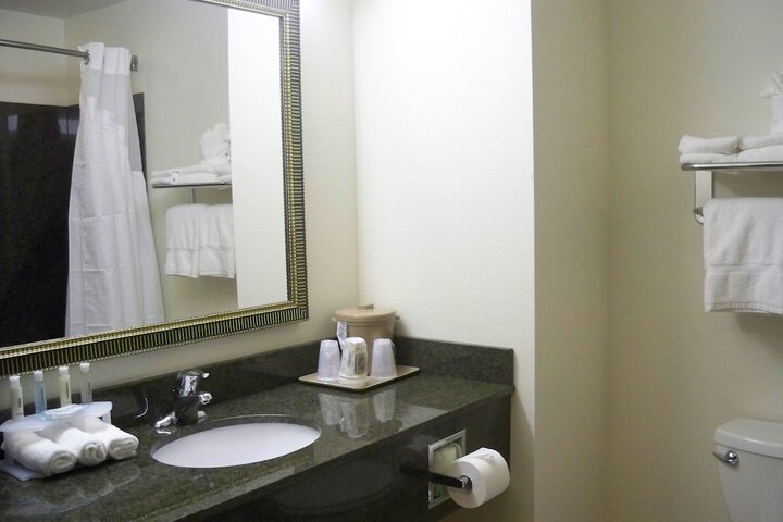 Room 18 of 31
