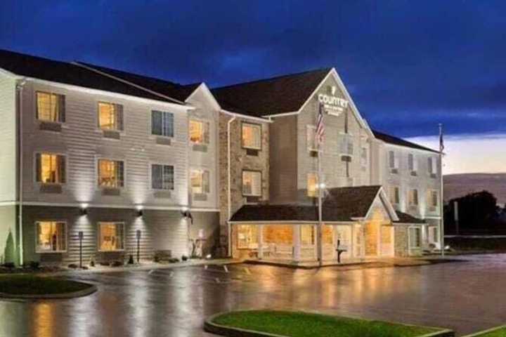 Hotel 2 of 21