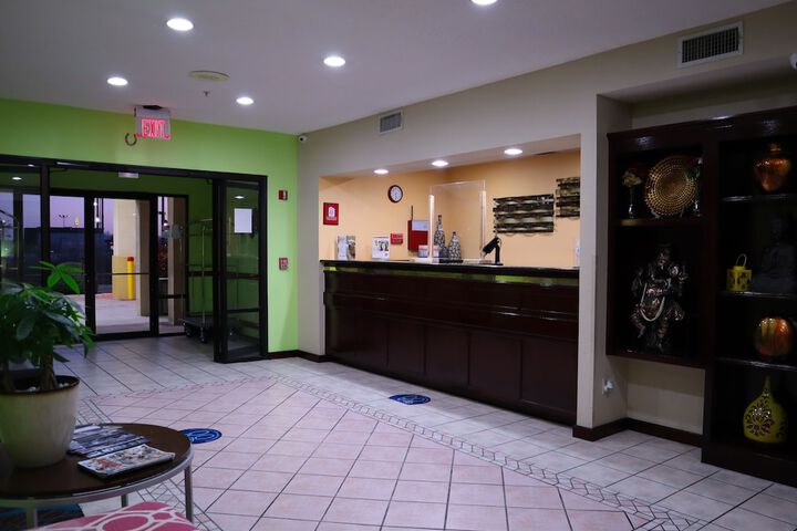 Hotel 2 of 13
