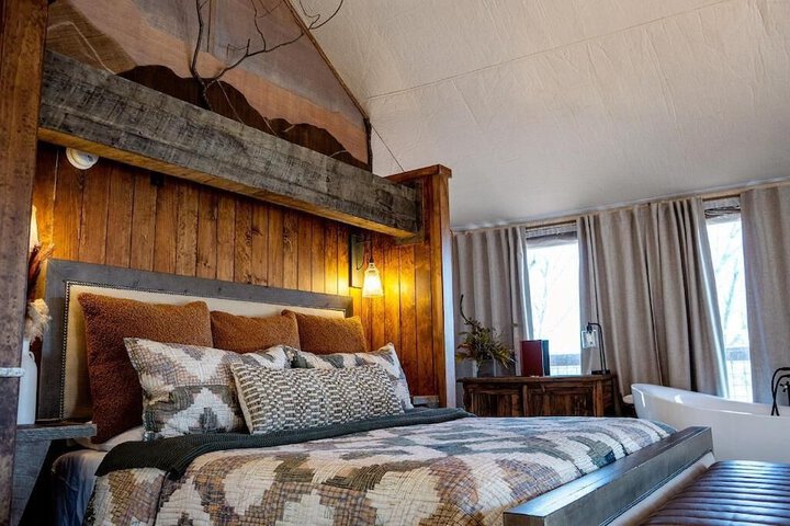 Elk & Embers Mountain Hideaway