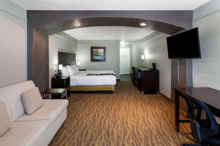 Room 20 of 46