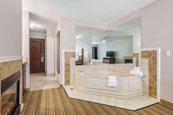 Country Inn & Suites by Radisson Annapolis, MD