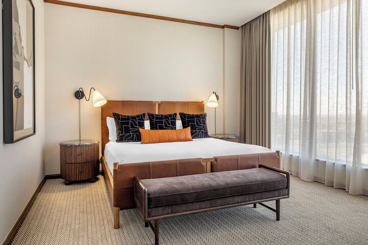 Room 50 of 109