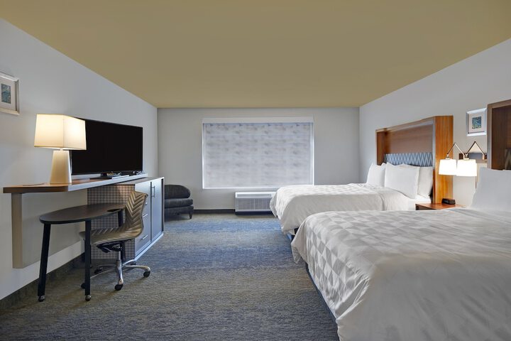 Room 34 of 57