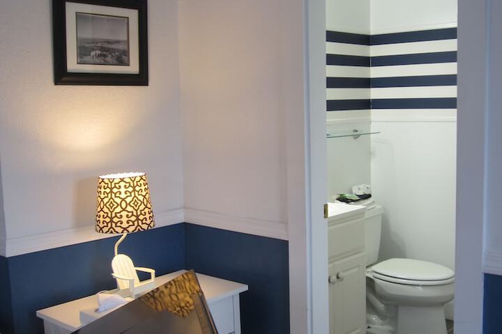 Room 36 of 51