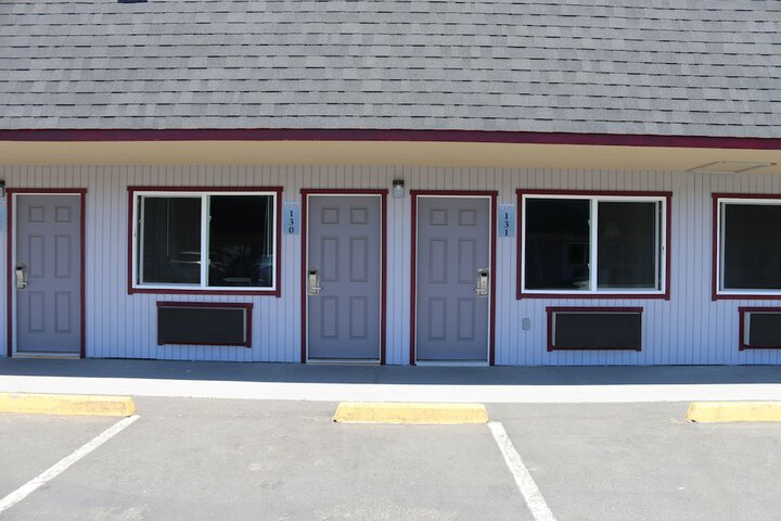 Westward Inn
