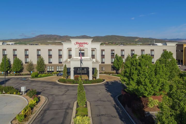 Hotel 2 of 39