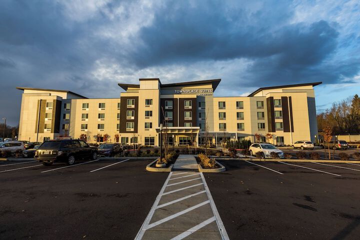 Hotel 2 of 28