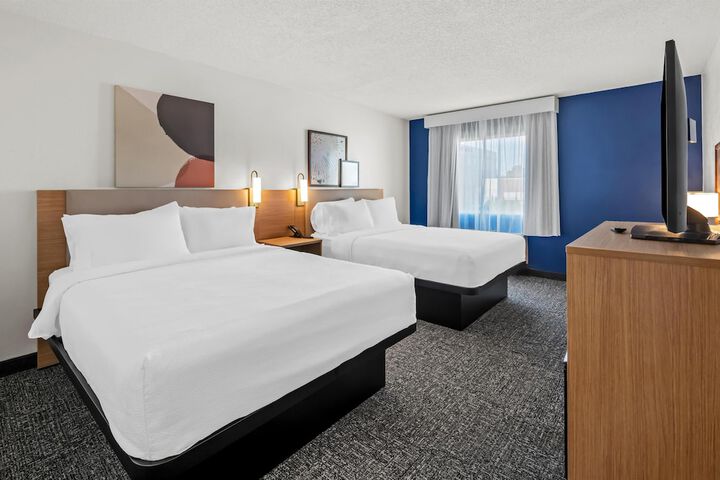 Spark by Hilton Cleveland Beachwood