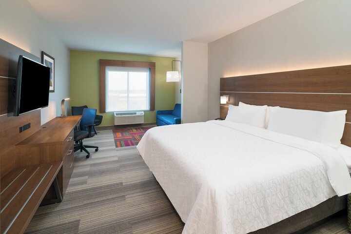 Room 15 of 41