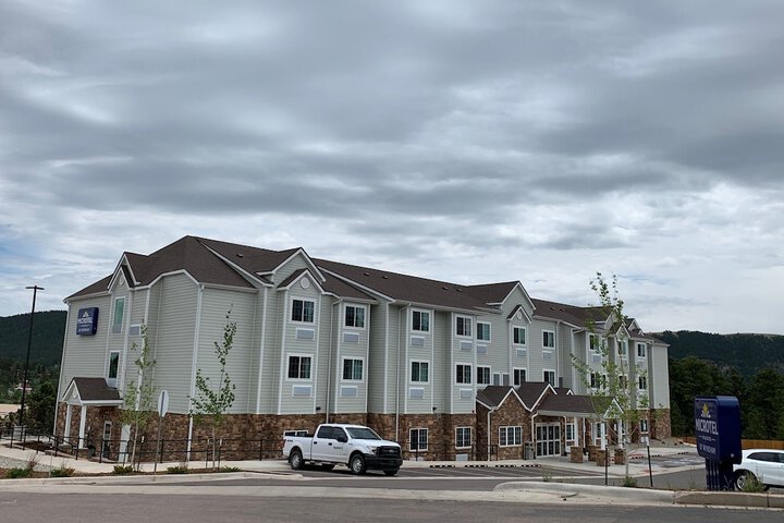 Microtel Inn & Suites by Wyndham Woodland Park