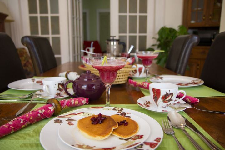 Breakfast/Coffee Service 22 of 24