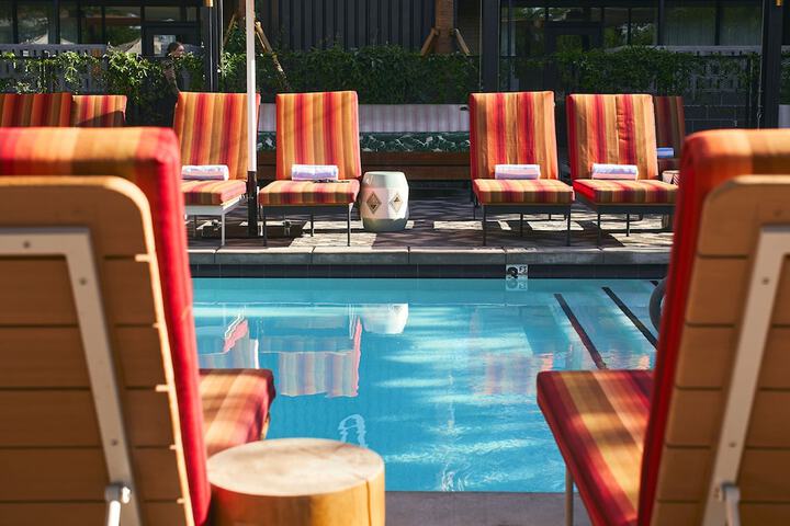 Pool 9 of 48