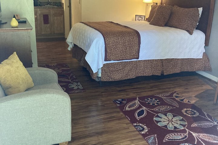Room 46 of 70