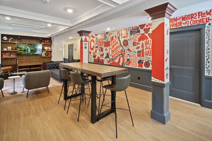 Hotel Interior 12 of 31