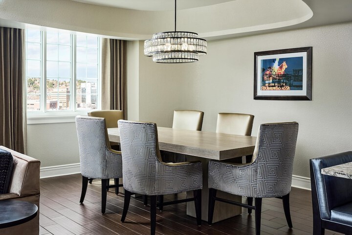 Hotel Alex Johnson Rapid City Curio Collection by Hilton