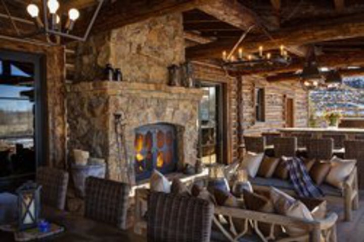 Hotel 4 of 68