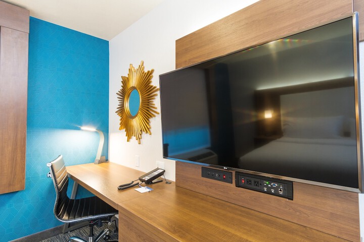 Room 55 of 68