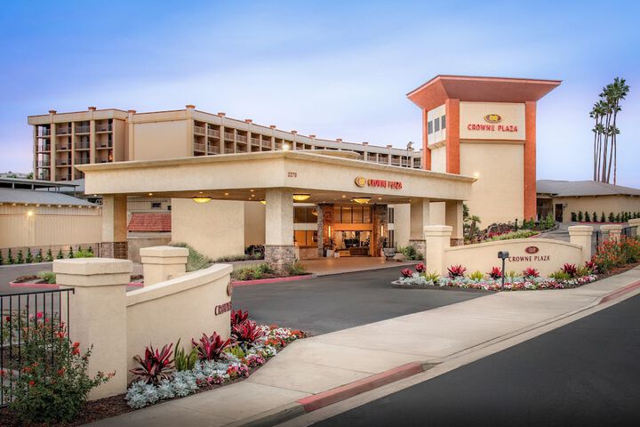 Hotel 4 of 77